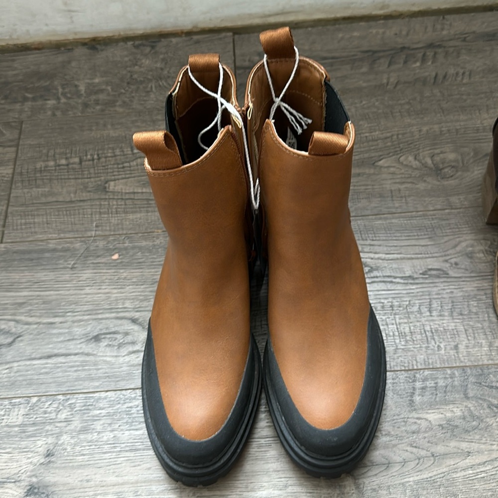 Chelsea Boots